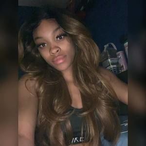 Meet your Posher, Toni